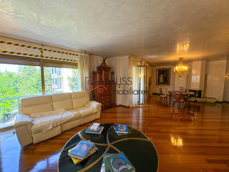 Apartament rafinat 4 camere cu 2 locuri de parcare subterane