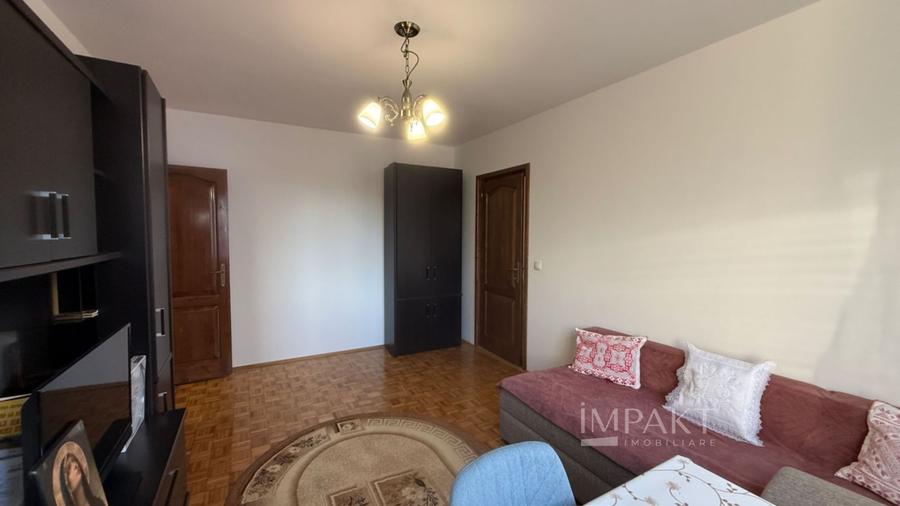 Apartament cu 2 camere semidecomandat etaj 2/4 in Gheorgheni