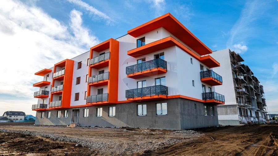 Vanzare apartamente noi - garsoniere tip studio, 2 si 3 camere Fundeni