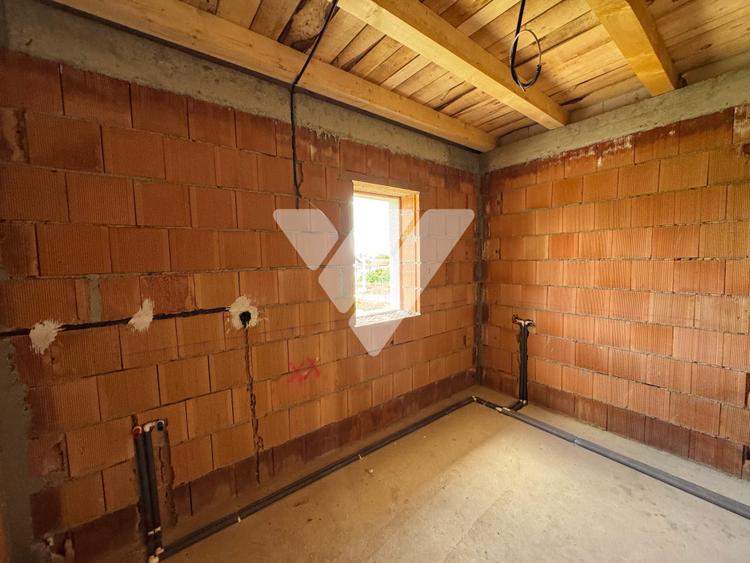 Casa individuala de vanzare 4 camere 2 bai teren 310 mp Cristian Sibiu