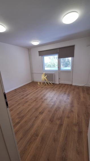 Spatiu birou/cabinete, 82 mp, balcon, renovat, metrou, zona Decebal