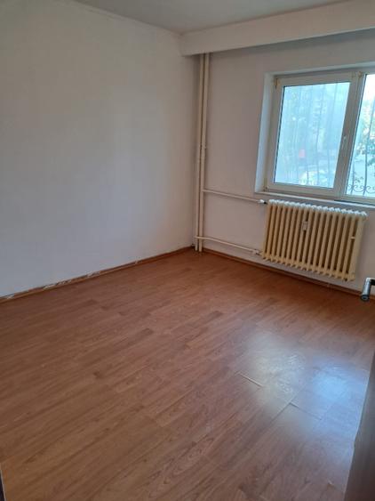 3 CAMERE  |  TOMIS NORD  |  CIRESICA