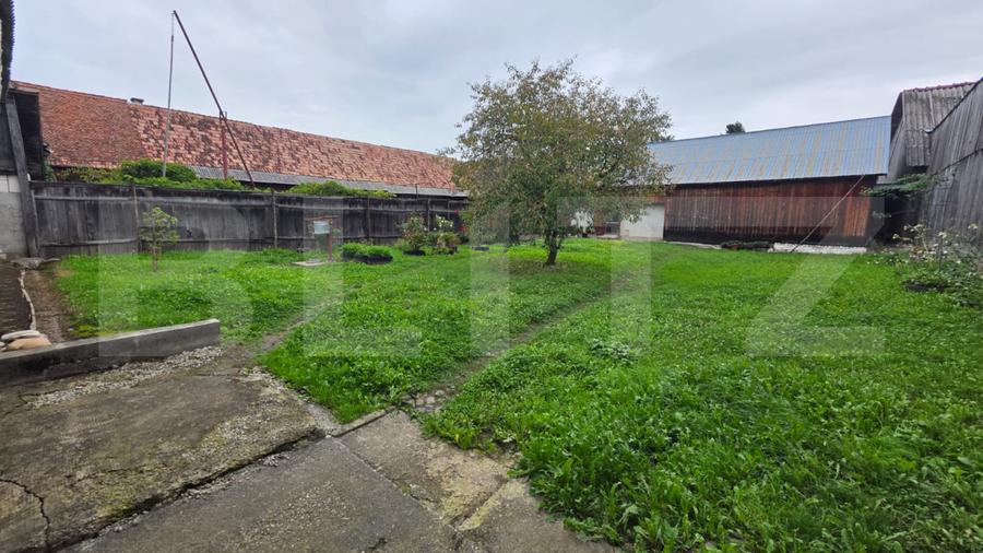 Casa de vanzare, cu 4 camere, 80 mp, satul Dorolea