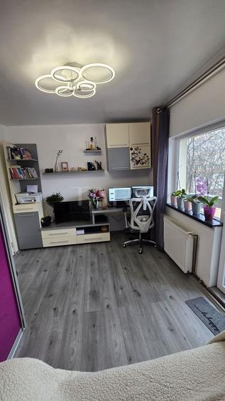 Apartament modern cu 3 camere, zona Piața Zorilor.