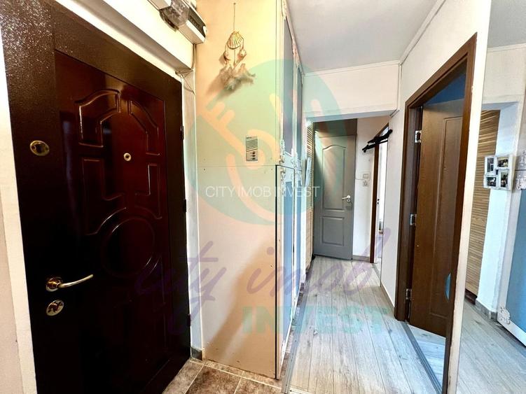 4 camere | 89 mp |  Liceul Bolintineanu | Bloc anvelopat | Posibilitate centrală - 12