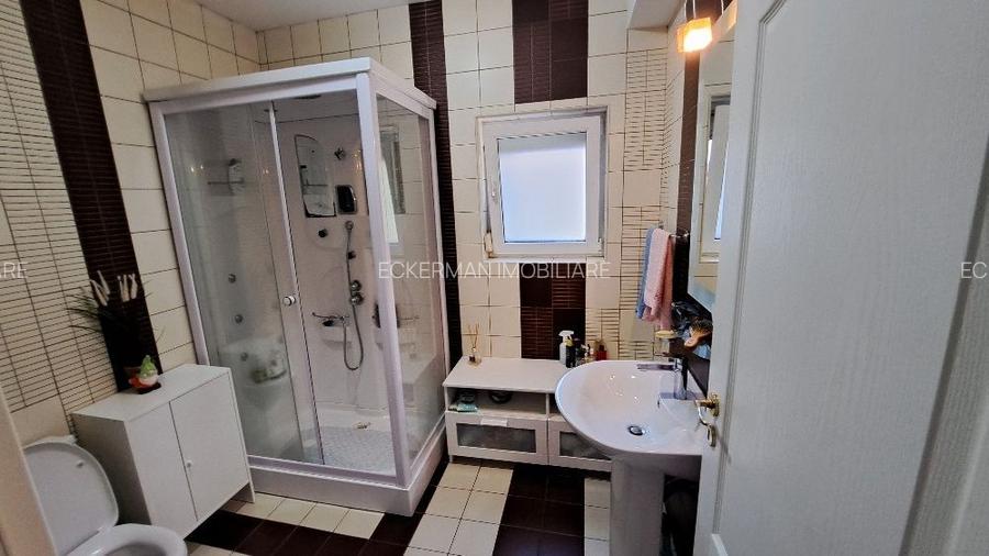 1 Decembrie-vila de vanzare, p+1, teren 830 mp, util 175 mp, 2 terase, foisor