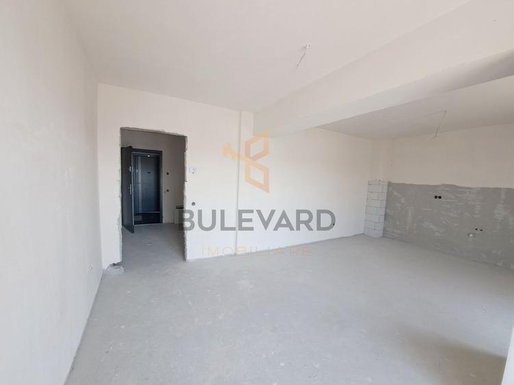 Pret Special. Apartament 2 camere + balcon 9 mp bloc nou cu CF!