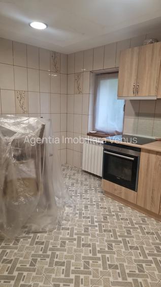 Apartament la parter cu iesire in curte proprietate - 5