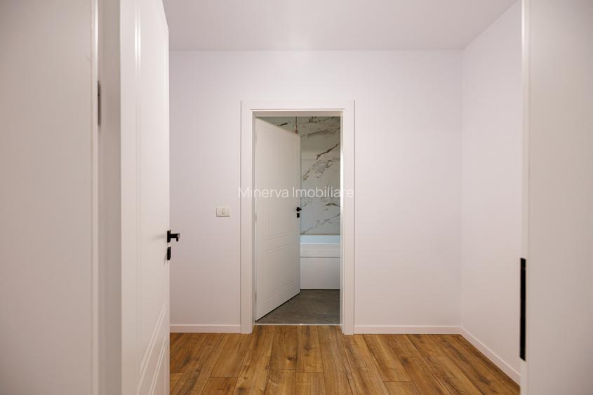 Duplex P+E în Moșnița Nouă, 3 dormitoare, 3 bai, teren 403 mp. Comision 0%