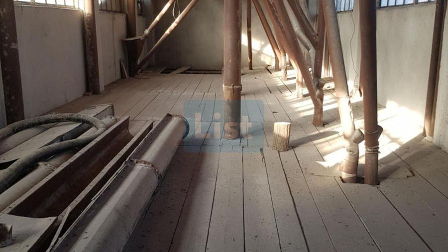 Spatiu Industrial de vanzare