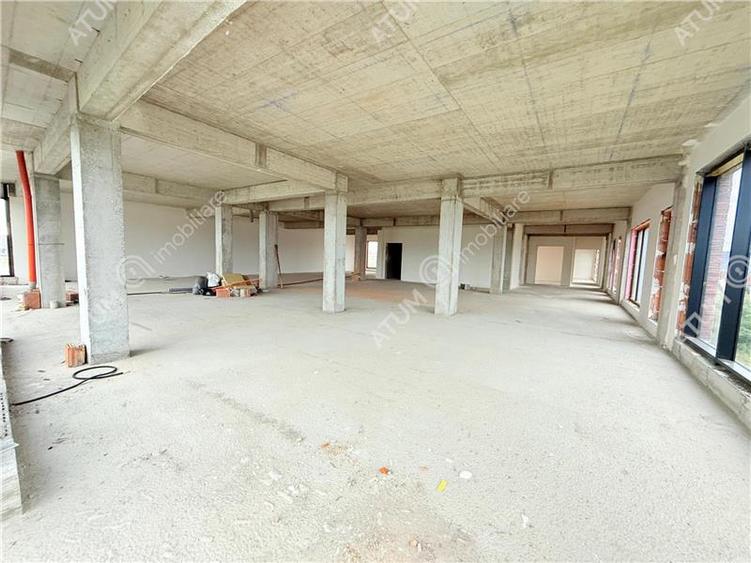 Spatiu comercial si birouri de vanzare in Sibiu zona Shopping City
