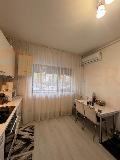 Apartament cu 2 camere decomandate de vânzare în zona Primo – Compozitori