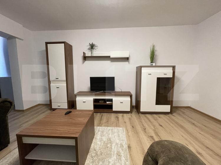 Apartament 3 camere, 65 mp, zona Centrala
