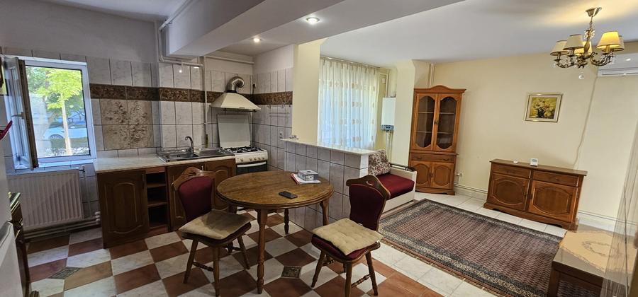 City / apartament 2 camere /parter