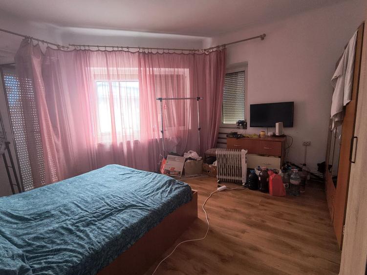 EXCLUSIV CATEDRALA 4 CAMERE 130 MP PRET 299.999 EURO