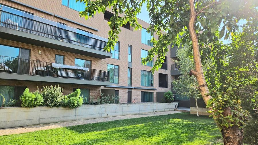 Apartament de lux cu 4 camere-Parcare subterana-Blue Bike Garden
