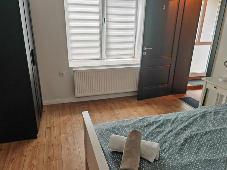 Apartament 4 camere renovat, 3 unitati regim hotelier zona Centrul Istoric