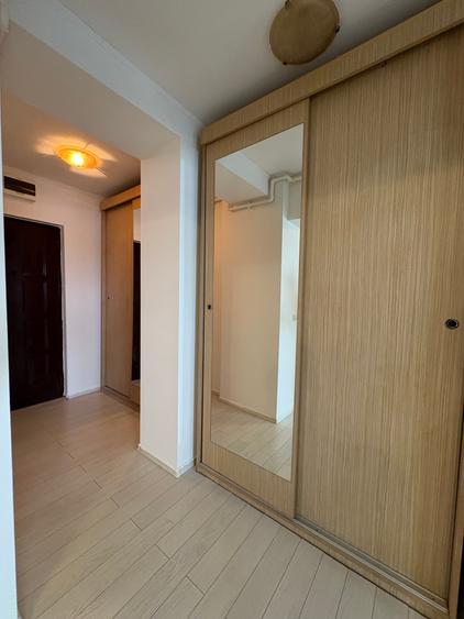 Apartament 3 Camere - Metrou Nicolae Teclu
