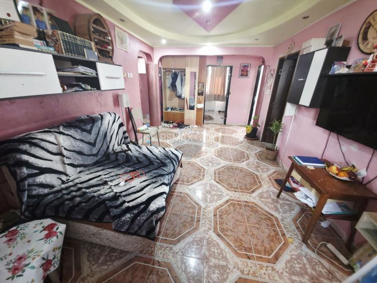 Apartament cu 4 camere de vânzare în zona Maratei - 18
