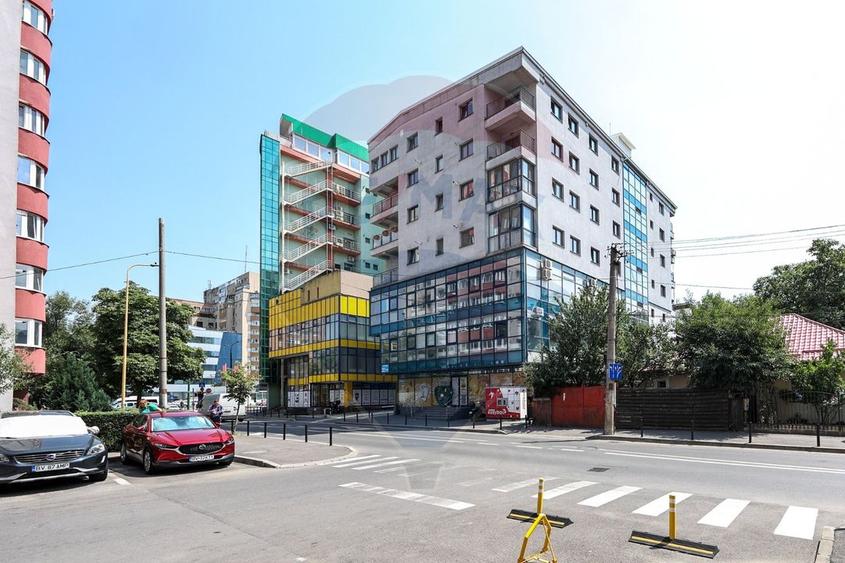 Spațiu comercial de 537mp de închiriat în zona Vlahuta