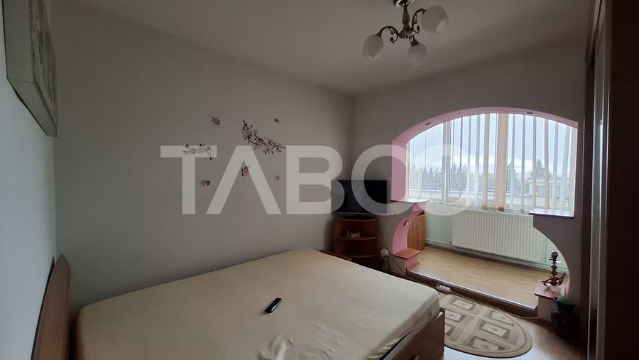 Apartament 3 camere de vanzare decomandat 58 mp zona Valea Aurie Sibiu