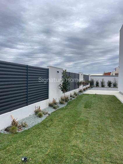 Vila Exclusivista cu 6 Dormitoare, Finisaje din Marmura si Curte mare - 27