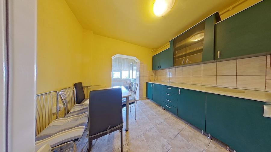 Apartament spatios si luminos cu 2 camere, zona Alfa - de inchiriat