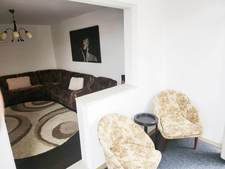 Apartament mobilat3 camere-Tractoru