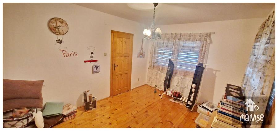 Casa de vanzare, Teren 927mp- Podul Olt , zona Centrala
