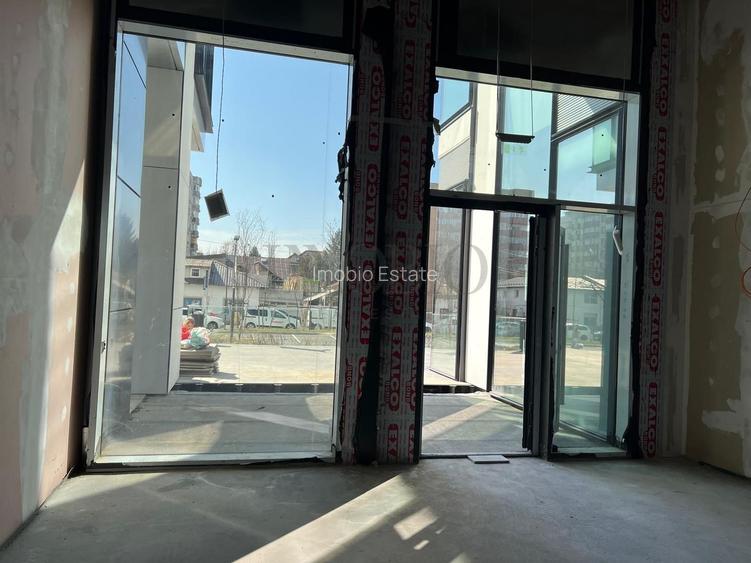 Spațiu Comercial Premium în One Cotroceni | 71 mp + Terasă 43 mp - 3
