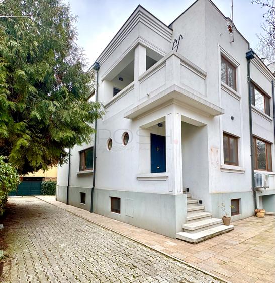 Vila  sediu firma, birouri, Cotroceni 12 camere
