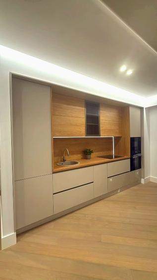 Jolie Ville, Iancu Nicolae, Cortina 126 - 3 camere
