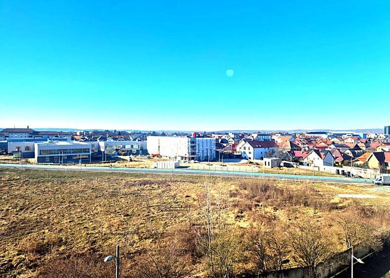 Mansardă pe un singur nivel 67 mpu, strada Siretului