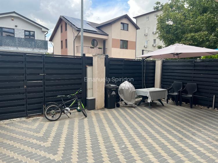 Închiriez apartament duplex cu curte  - 12