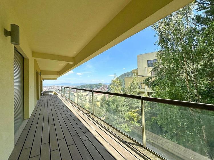 Apartament generos de vânzare în complex exclusivist – Drumul Poienii, Brașov