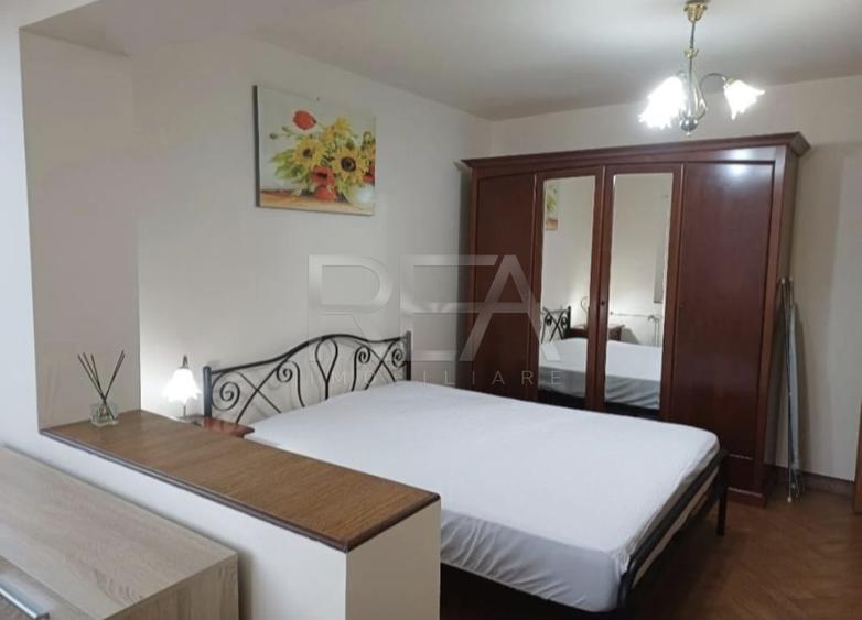 2 camere, et 1/4, 57 mp, bloc 1984-Apusului