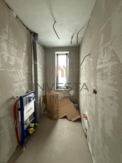 Apartament 148 mp utili + 150 mp terasa + 250 mp cota teren! Cu CF!
