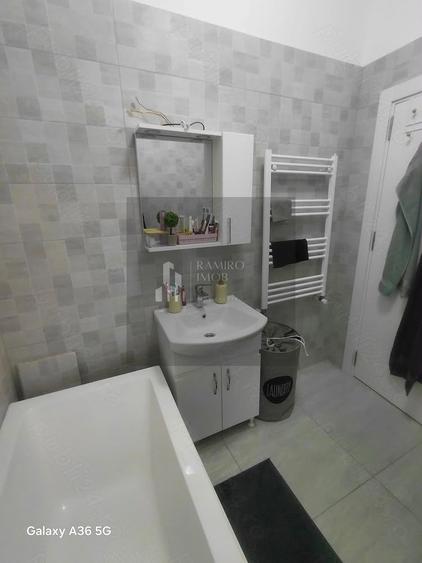 Apartament 3 camere decomandat Metalurgiei/Loc parcare Sector 4