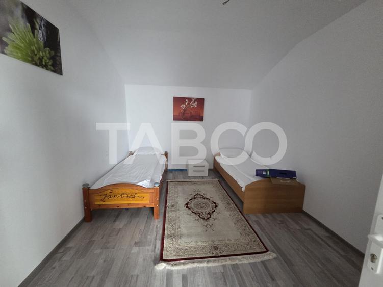 Casa de inchiriat 4 dormitoare living spatios baie prima inchiriere