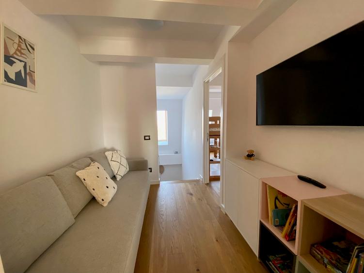 Apartament exceptional pe 2 etaje, mobilat/ Petrom City