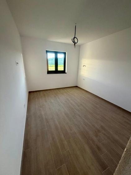 Casă individuală modernă, 3 dormitoare, 3 băi, teren 500 mp