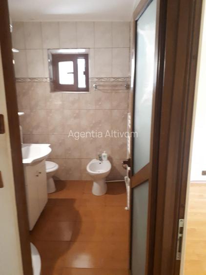 Apartament 2 camere ICFrimu et1/4 ,centrala  pret 73 000 euro neg - 5