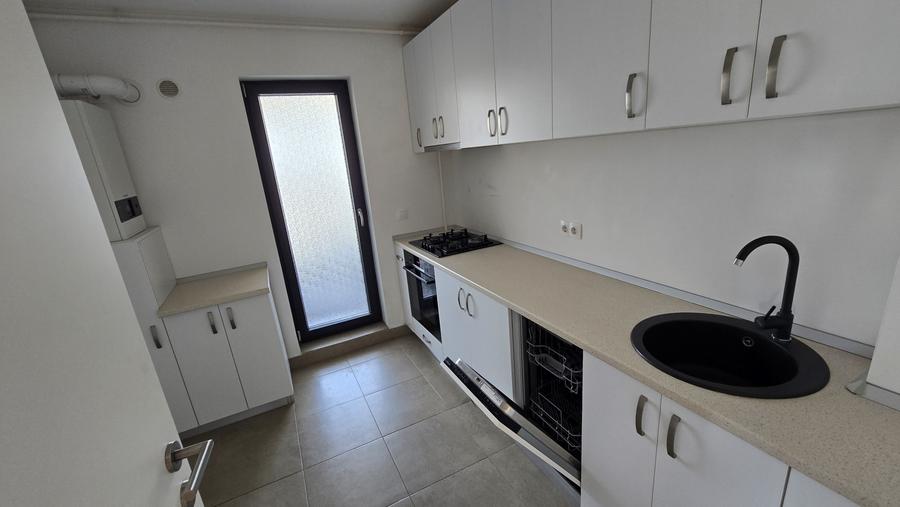 2 camere cu parcare l Porsche PIPERA