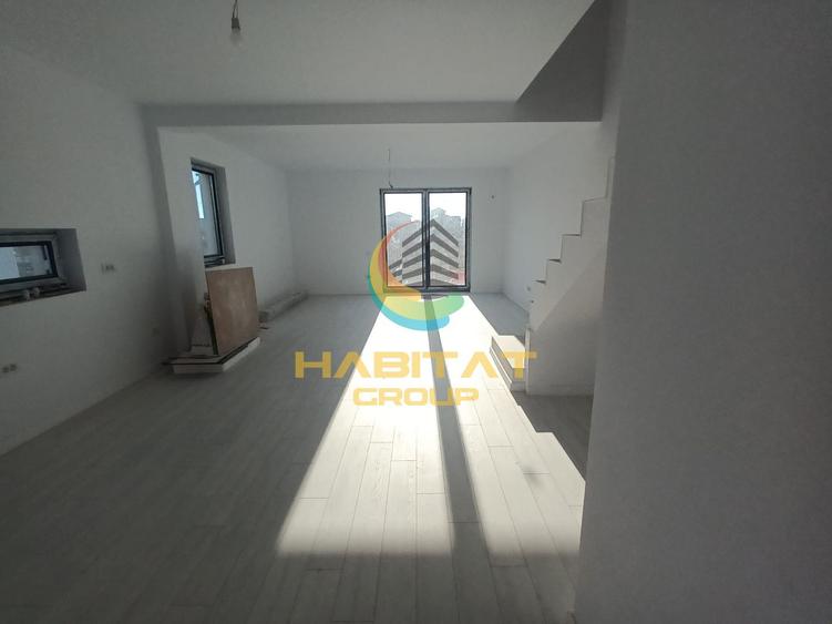 Duplex 3 camere- teren 210mp- disponibila imediat