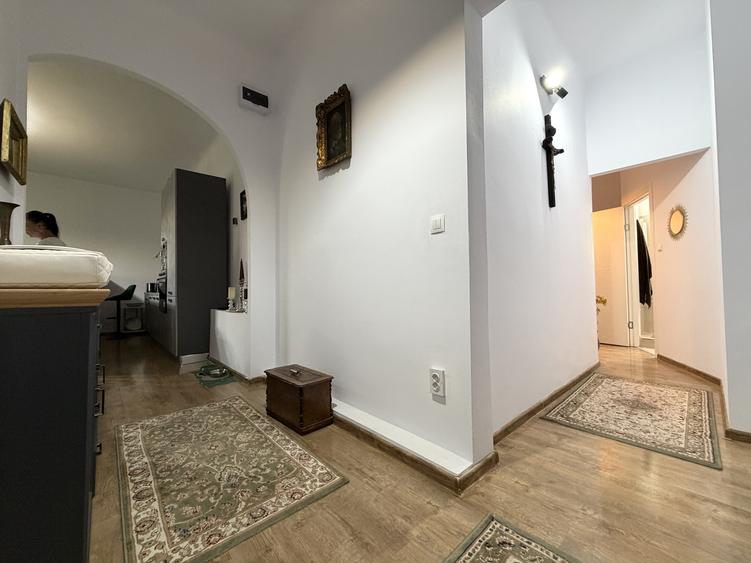 Apartament 2 camere, 67mp utili, etaj 3,renovat complet-Ultracentral