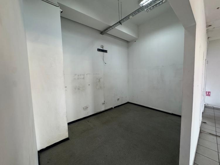 Spatiu Comercial , 162 mp