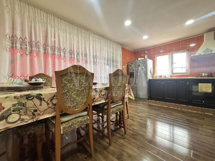 Casa 5 camere de vanzare in Jucu de Mijloc