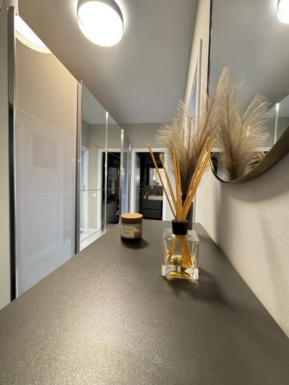 Apartament de 3 camere, 64 mp, mobilat/utilat, parcare,Zona Sub Cetate