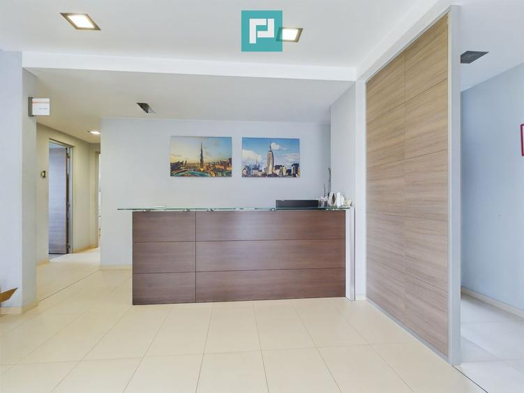 Spațiu comercial modern cu parcare proprie