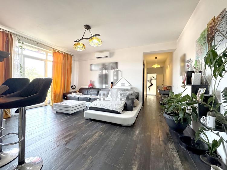 Apartament cu 3 camere/77mp/parcare/zona strazii Tautului.